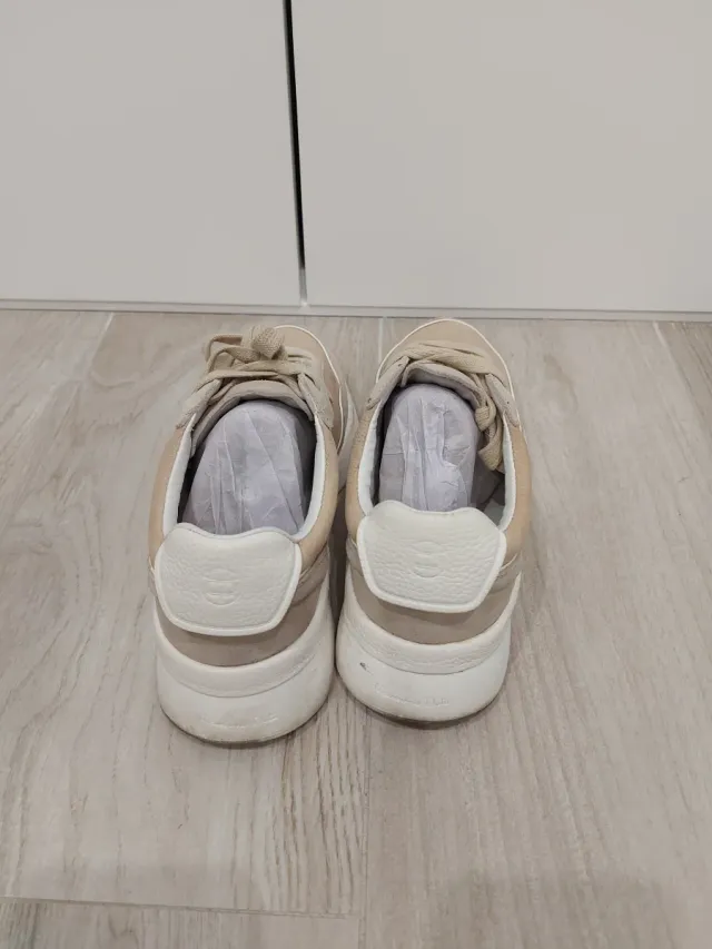 Zapatillas de piel Massimo Dutti