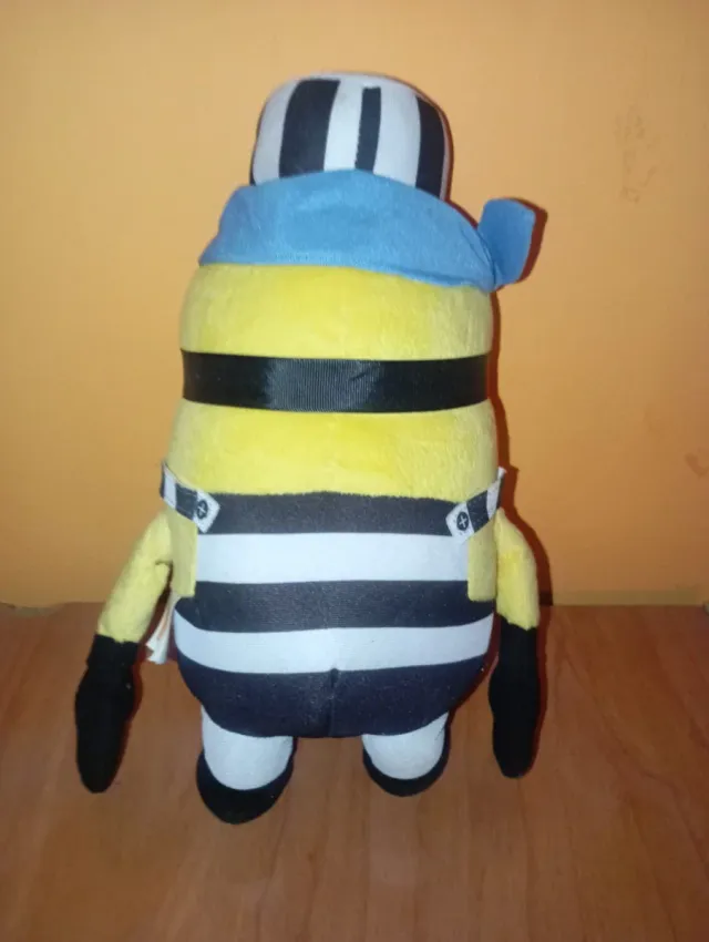 Peluche Minion 32cm Nuevo Urge por mudanza