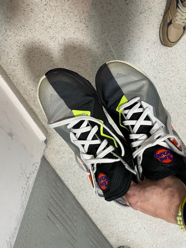 Zapatillas Nike Basket Edición Warner Bros