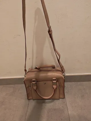 Bolso Zara Beige y Rojo