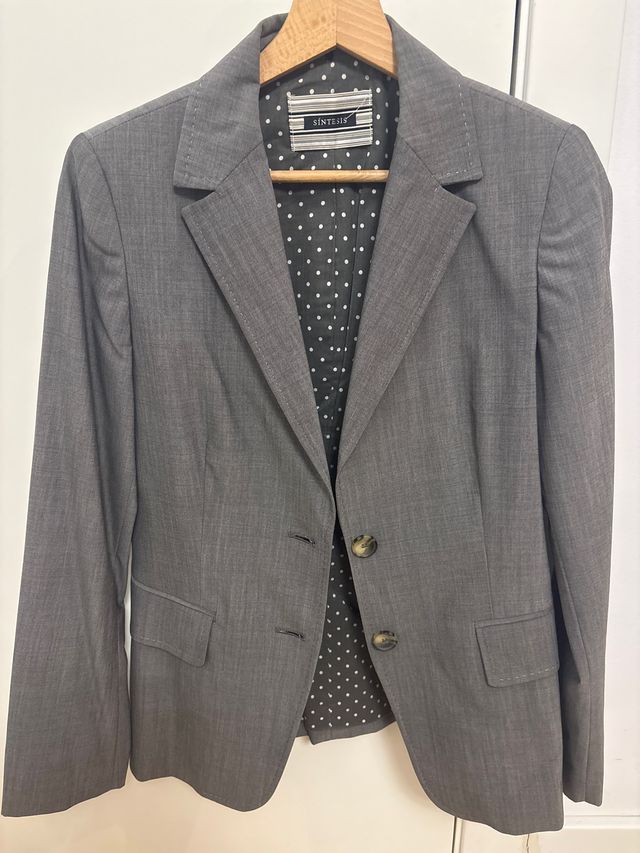 Traje americana y pantalón gris T.38