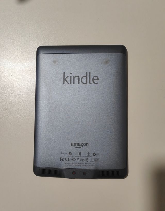 Amazon Kindle 4 Táctil Gris