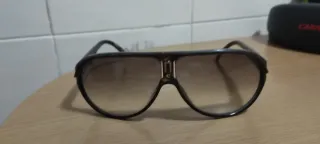 Gafas de sol Carrera negras y marrones