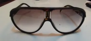 Gafas de sol Carrera negras y marrones
