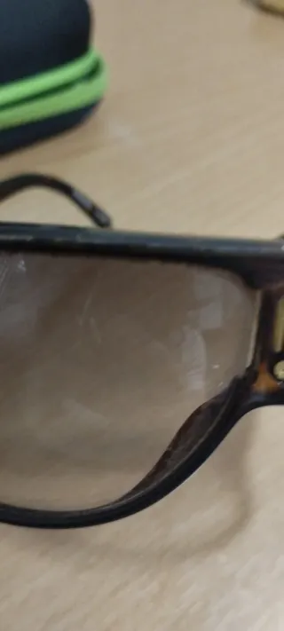 Gafas de sol Carrera negras y marrones