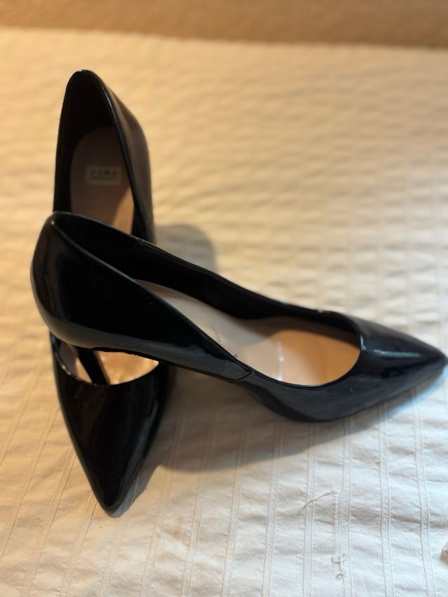 Tacones Zara Negros Charol