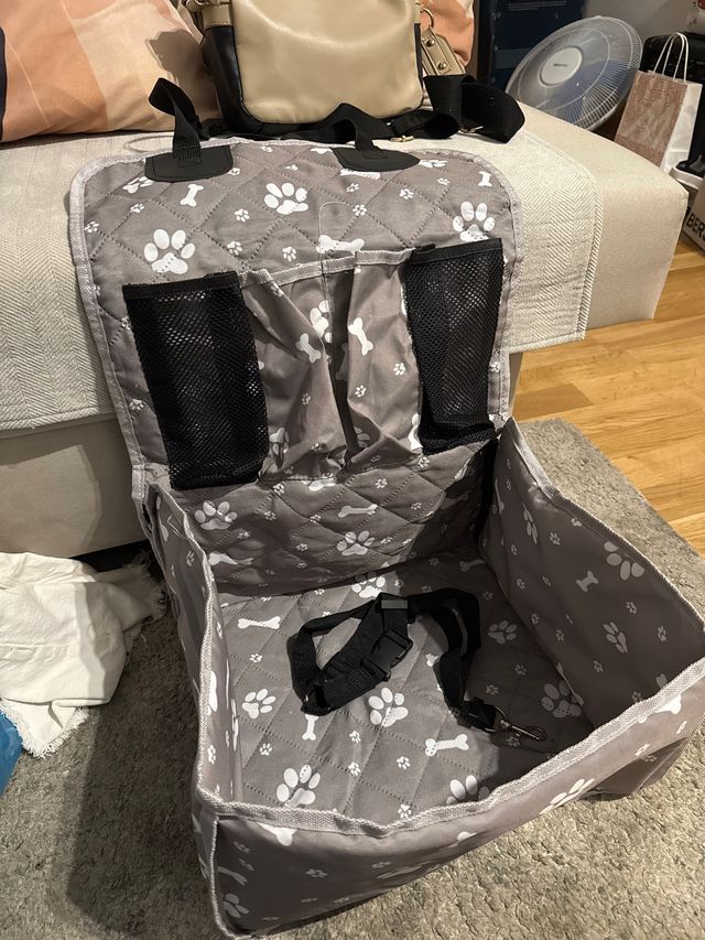 Asiento coche para perro/gato sin usar