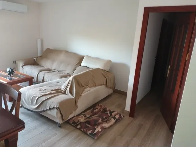 Piso primera planta con terraza