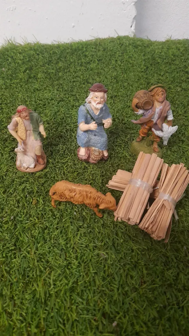 Figuras Belén Pastor y Oveja