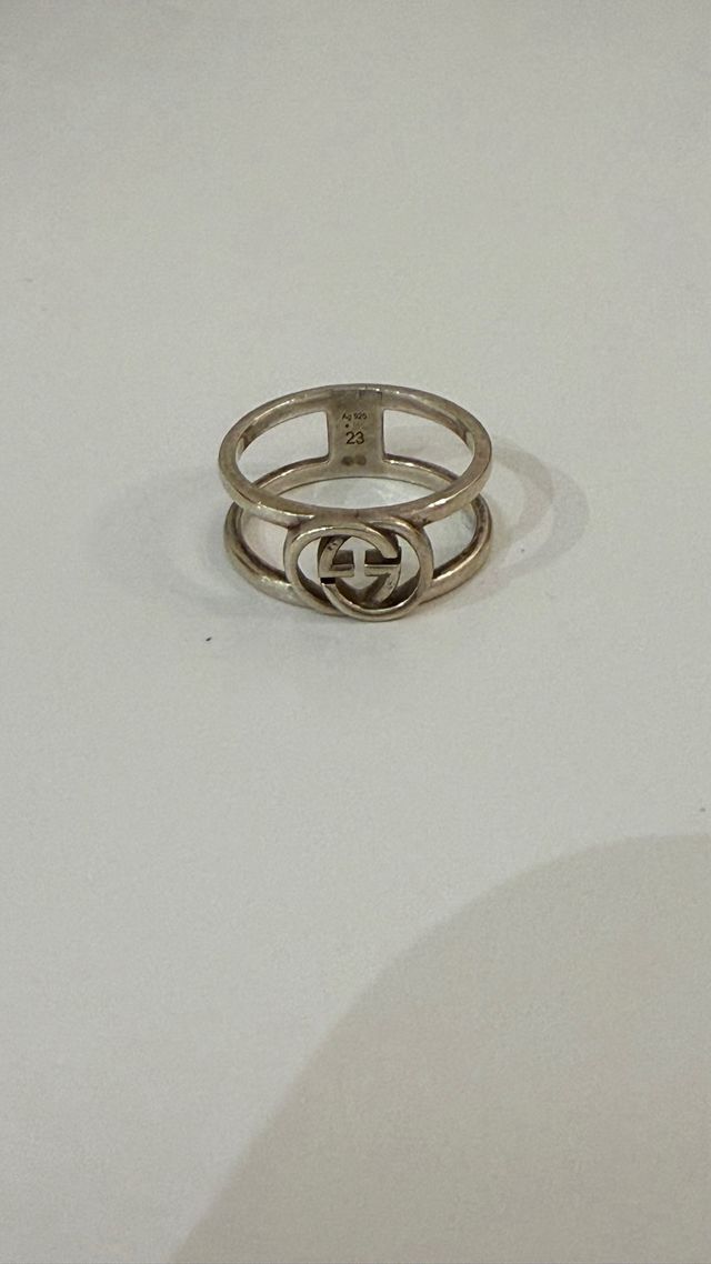 Anillo Gucci 