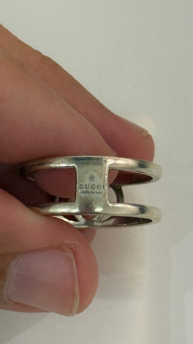 Anillo Gucci 