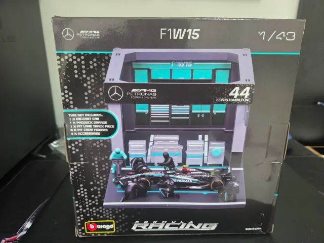 Set Pit Stop Mercedes AMG Petronas F1 Lewis Hamilt