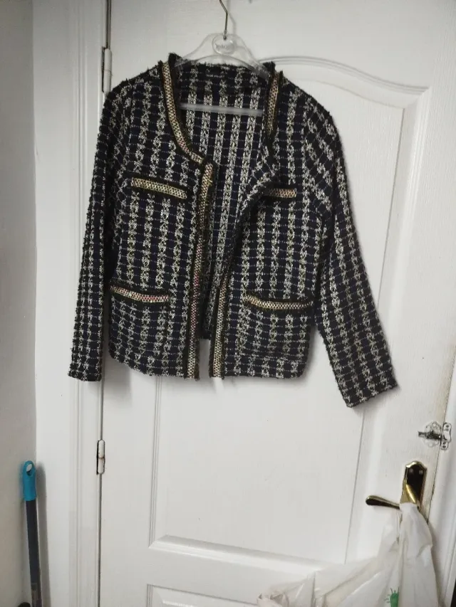 Blazer de viscosa negro y blanco