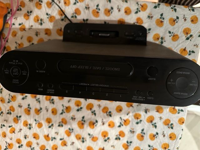 Altavoz Sony ICF-DS11iP con base iPod