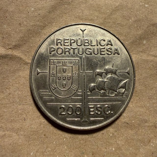 Moneda Portugal 1992 California João Rodrigues Cab
