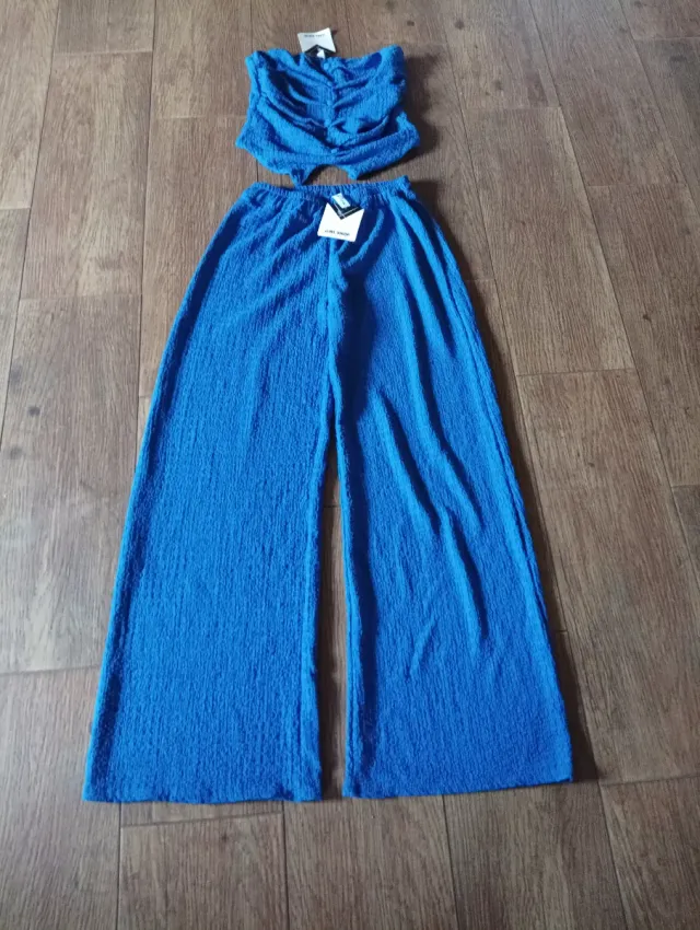 Conjunto top y pantalón azul