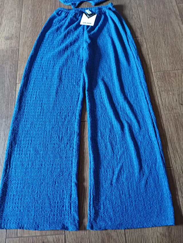 Conjunto top y pantalón azul