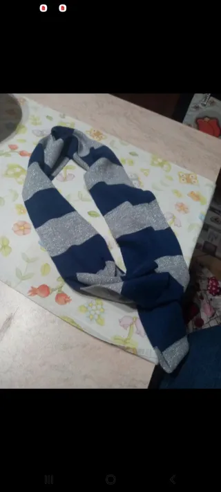 Sciarpa donna blu e argento