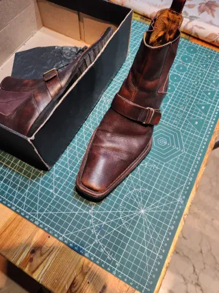 Botines de piel marrones