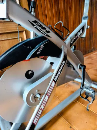 Bicicleta BH Fitness Indoor Magnética