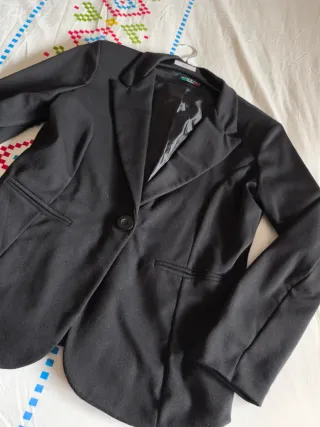 Chaqueta negra mujer