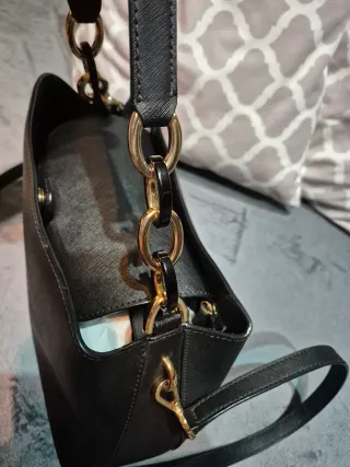 Bolso Michael Kors Negro y Dorado