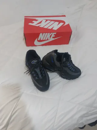 Nike Air Max 95 Zapatillas Negras y Azules