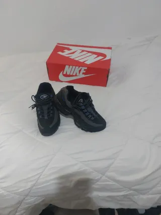 Nike Air Max 95 Zapatillas Negras y Azules