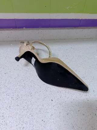 Zapatos n. 38 dorados