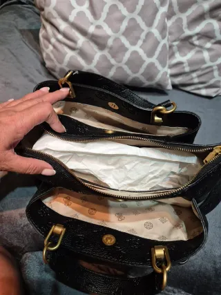 Bolso Guess Negro Nuevo