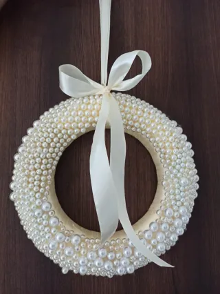 Ghirlanda perle beige e bianche