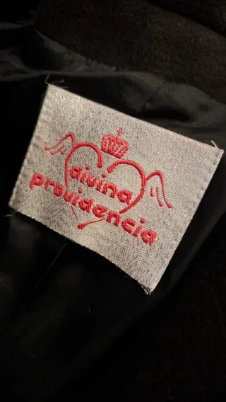 Abrigo Divina Providencia Negro