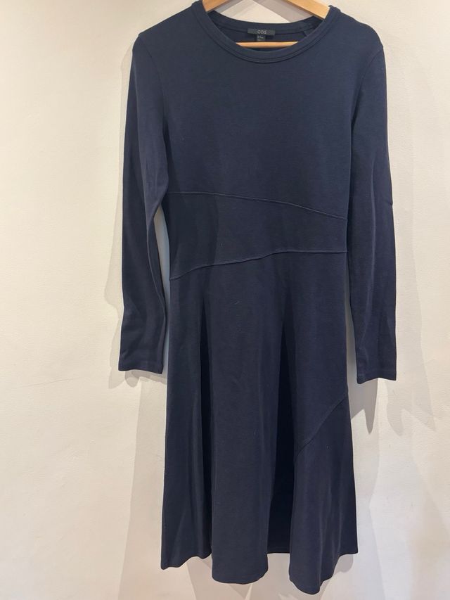 Vestido COS azul marino