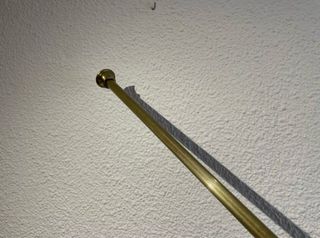 Barra cortina dorada metal 1,86