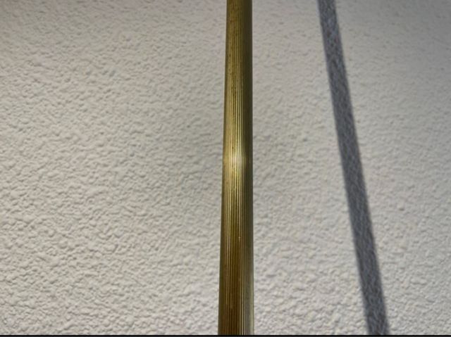 Barra cortina dorada metal 1,86