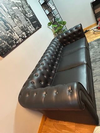 Sofá Chesterfield Nero 3 Posti Impeccabile