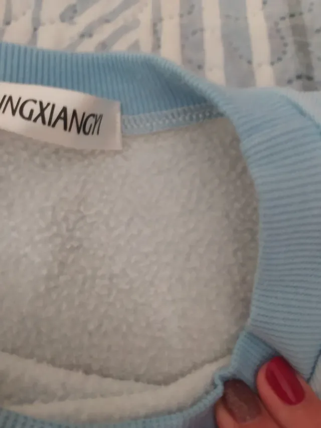 Sudadera degradado azul y blanco