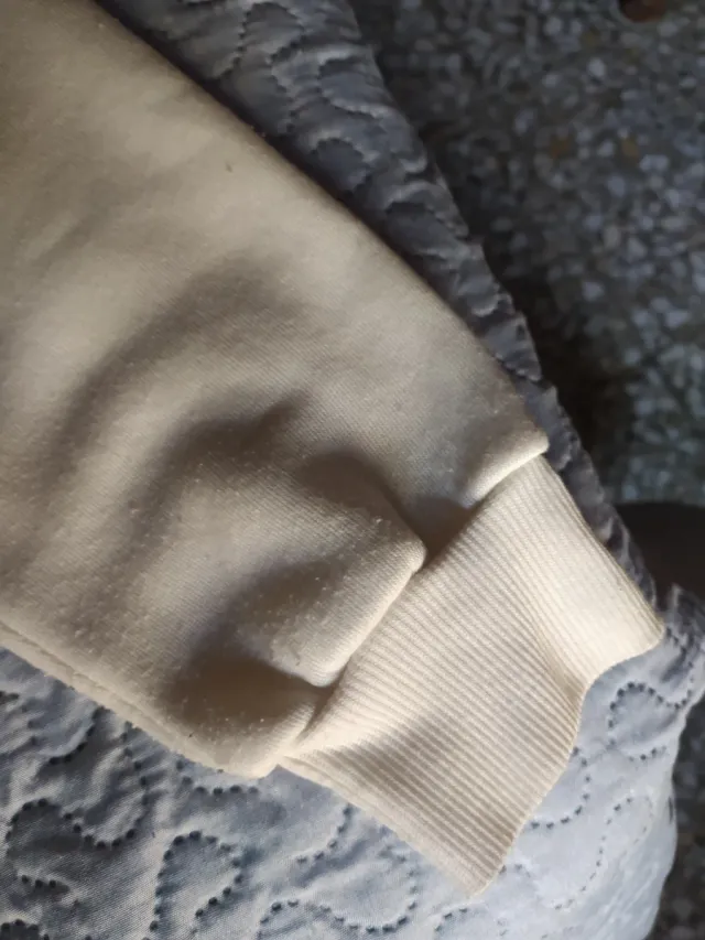 Sudadera degradado azul y blanco