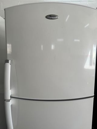 FRIGORÍFICO DE DOS PUERTAS MARCA WHIRPOOL NO FROST