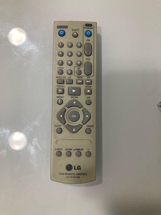Mando a distancia LG VCR 6711R1P0738