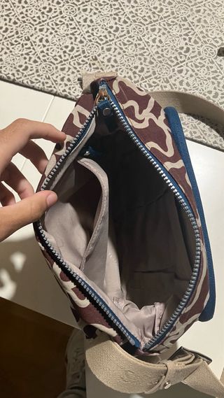Bolso Tous estampado marrón y beige