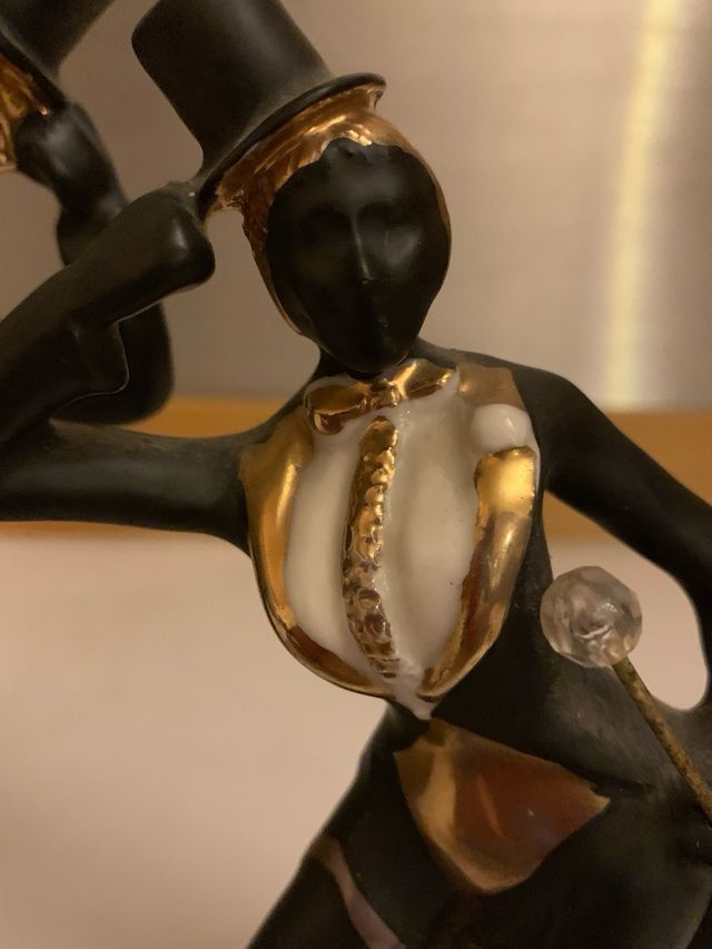 Coppia ballerini in ceramica neri e oro