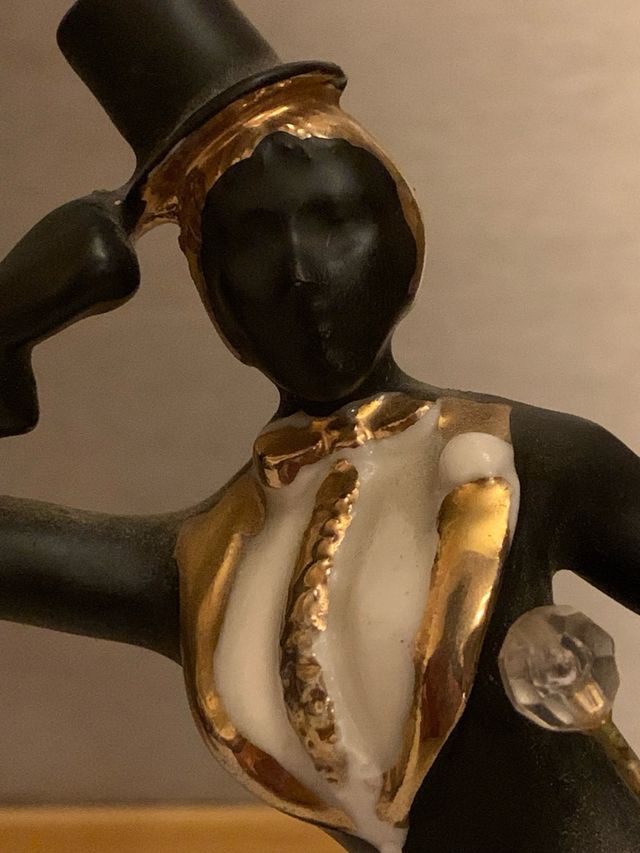 Coppia ballerini in ceramica neri e oro