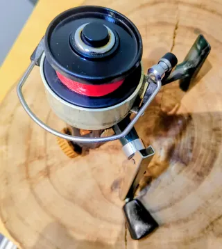 Carrete de Pesca ABU Cardinal 44 + 54 de Regalo