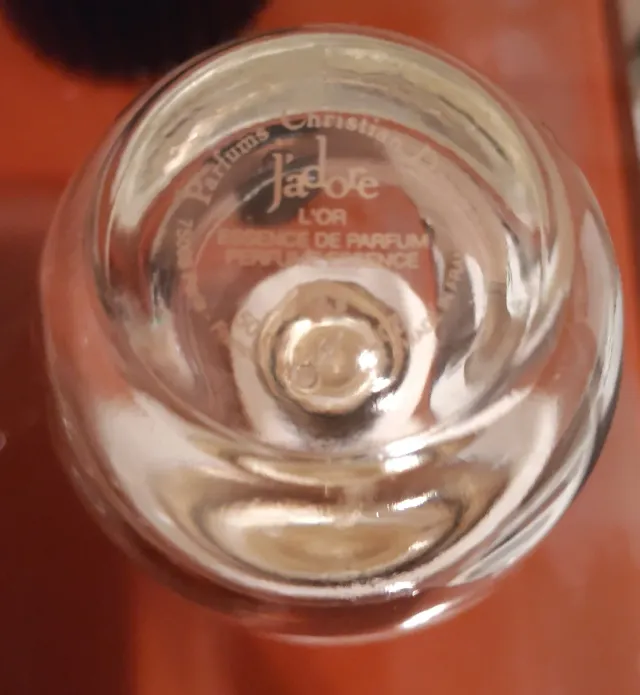 Frasco vacío J'adore l'Or Dior dorado