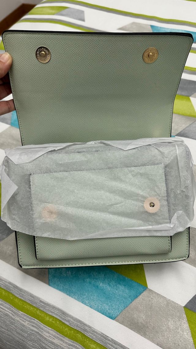Bolso bandolera semirrígido verde
