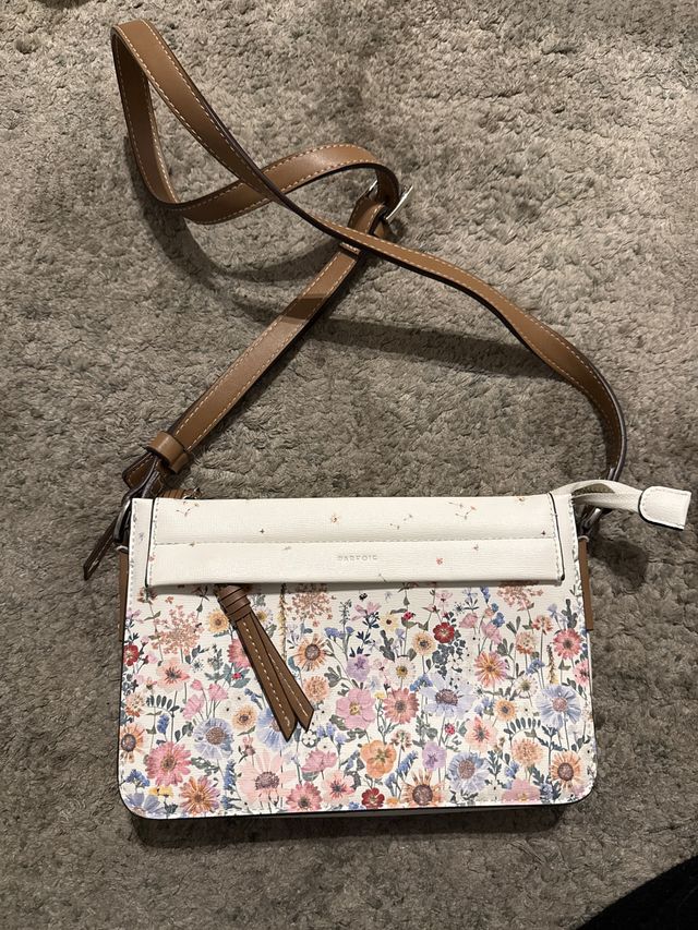 Bolso Parfois flores blanco y marrón flores