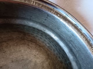 Vaso/fioriera di rame martellato