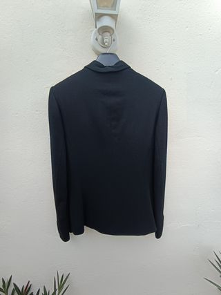 Americana CHAUS negra crepe gordito