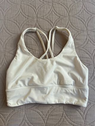 Top deportivo Oysho blanco